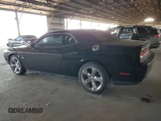 ✅ 2013 Dodge Challenger R/T • VIN: 2C3CDYBT4DH676318 • Lot: 83650754. Wystawiony na Copart z przebiegiem Nie podano. Bezpłatny archiwum sprzedaży aukcyjnych z USA i szczegółowy raport historii pojazdu na DreamBid. Zdjęcie 2.