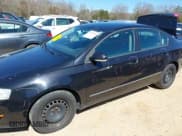 ✅ 2007 Volkswagen Passat • VIN: WVWJK73C27P073322 • Лот: 41770399. Опубликован ранее на IAAI с пробегом 137 738 миль. Бесплатный доступ к архиву аукционных продаж из США и подробный отчёт об истории автомобиля на DreamBid. Изображение 6.