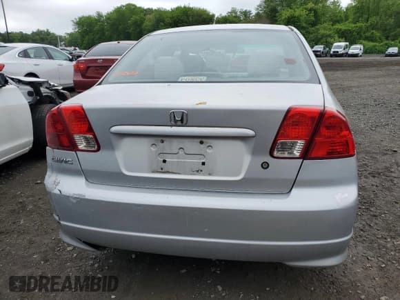 ✅ 2004 Honda Civic VP • VIN: 2HGES16494H576124 • Lot: 57224955. Wystawiony na Copart z przebiegiem 204 926 mil. Bezpłatny archiwum sprzedaży aukcyjnych z USA i szczegółowy raport historii pojazdu na DreamBid. Zdjęcie 6.