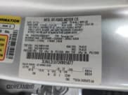 ✅ 2013 Lincoln MKZ Hybrid • VIN: 3LN6L2LU7DR805877 • Lot: 42940503. Wystawiony na IAAI z przebiegiem 122 094 mil. Bezpłatny archiwum sprzedaży aukcyjnych z USA i szczegółowy raport historii pojazdu na DreamBid. Zdjęcie 9.