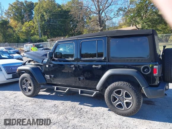 ✅ 2021 Jeep Wrangler Unlimited 80th Anniversary • VIN: 1C4HJXDN3MW644514 • Лот: 43431515. Опубликован ранее на IAAI с пробегом 85 917 миль. Бесплатный доступ к архиву аукционных продаж из США и подробный отчёт об истории автомобиля на DreamBid. Изображение 15.