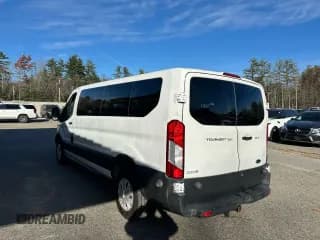 ✅ 2016 Ford Transit XLT • VIN: 1FBZX2ZM7GKA65435 • Lot: 93505495. Wystawiony na Copart z przebiegiem 166 071 mil. Bezpłatny archiwum sprzedaży aukcyjnych z USA i szczegółowy raport historii pojazdu na DreamBid. Zdjęcie 3.