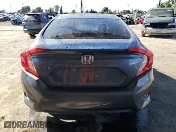 ✅ 2020 Honda Civic LX • VIN: 2HGFC2F6XLH580514 • Lot: 82677405. Listed on Copart with 71,866 mi. Free auction sales archive from the USA and detailed vehicle history report at DreamBid. Image 6.