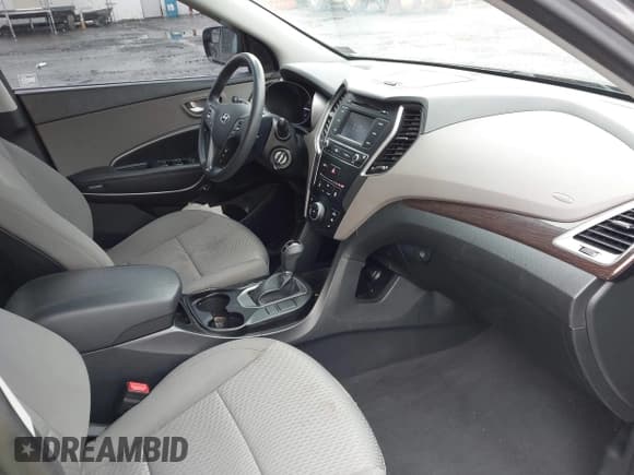✅ 2018 Hyundai Santa Fe 2.4L • VIN: 5NMZTDLB2JH095519 • Лот: 43462708. Опубликован ранее на IAAI с пробегом 87 498 миль. Бесплатный доступ к архиву аукционных продаж из США и подробный отчёт об истории автомобиля на DreamBid. Изображение 5.