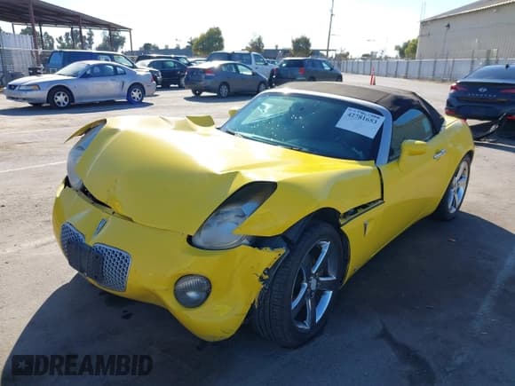 ✅ 2007 Pontiac Solstice • VIN: 1G2MB35B27Y112306 • Lot: 42781653. Listed on IAAI with 130,912 mi. Free auction sales archive from the USA and detailed vehicle history report at DreamBid. Image 2.