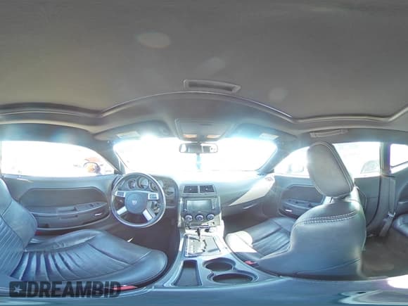 ✅ 2010 Dodge Challenger SE • VIN: 2B3CJ4DV3AH184498 • Lot: 46546255. Wystawiony na Copart z przebiegiem 98 220 mil. Bezpłatny archiwum sprzedaży aukcyjnych z USA i szczegółowy raport historii pojazdu na DreamBid. Zdjęcie 13.