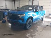 ✅ 2023 Chevrolet Silverado 1500 LT Trail Boss • VIN: 3GCUDFED7PG244061 • Lot: 41598489. Wystawiony na IAAI z przebiegiem 15 116 mil. Bezpłatny archiwum sprzedaży aukcyjnych z USA i szczegółowy raport historii pojazdu na DreamBid. Zdjęcie 18.
