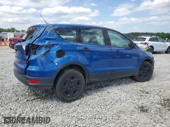 ✅ 2017 Ford Escape S • VIN: 1FMCU0F74HUE66164 • Lot: 54712135. Listed on Copart with 103,578 mi. Free auction sales archive from the USA and detailed vehicle history report at DreamBid. Image 3.