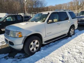 ✅ 2004 Ford Explorer Limited • VIN: 1FMDU75K24ZA79547 • Lot: 86813934. Wystawiony na Copart z przebiegiem Nie podano. Bezpłatny archiwum sprzedaży aukcyjnych z USA i szczegółowy raport historii pojazdu na DreamBid. Zdjęcie 1.