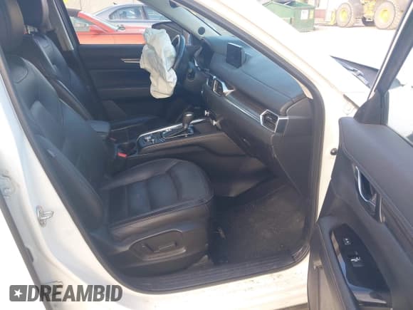 ✅ 2019 Mazda CX-5 Grand Touring • VIN: JM3KFBDM1K0650496 • Lot: 43483224. Listed on IAAI with 107,358 mi. Free auction sales archive from the USA and detailed vehicle history report at DreamBid. Image 5.