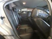 ✅ 2010 Lincoln MKZ • VIN: 3LNHL2JC1AR652797 • Lot: 68302295. Wystawiony na Copart z przebiegiem 137 181 mil. Bezpłatny archiwum sprzedaży aukcyjnych z USA i szczegółowy raport historii pojazdu na DreamBid. Zdjęcie 10.