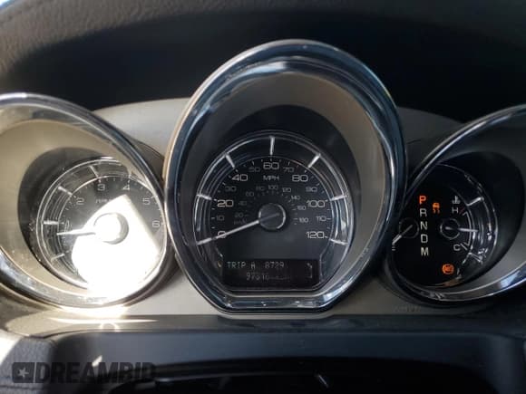 ✅ 2010 Lincoln MKT • VIN: 2LMHJ5FR0ABJ16186 • Lot: 93899195. Wystawiony na Copart z przebiegiem 97 316 mil. Bezpłatny archiwum sprzedaży aukcyjnych z USA i szczegółowy raport historii pojazdu na DreamBid. Zdjęcie 9.