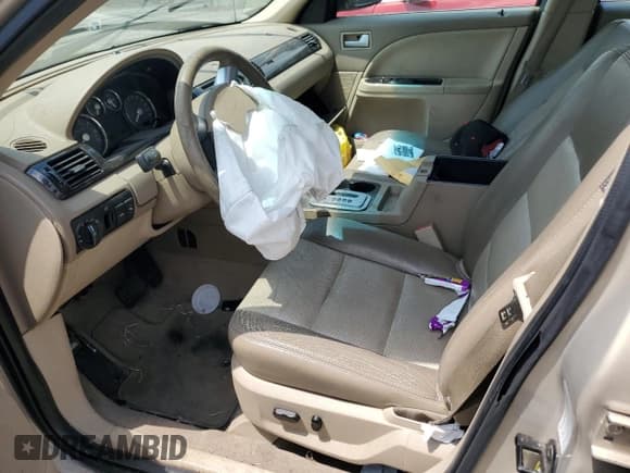 ✅ 2007 Mercury Montego Premier • VIN: 1MEHM42137G602296 • Lot: 53970184. Listed on Copart with Not provided. Free auction sales archive from the USA and detailed vehicle history report at DreamBid. Image 7.