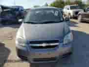 2007 Chevrolet Aveo LS z VIN KL1TD56657B101227, wystawiony jako Copart lot #74333544 z przebiegiem 200 571 mil mil oraz Szkoda całkowita • Salvage title. Historia ofert i sprzedaży dostępna na DreamBid. Obrazek 5.