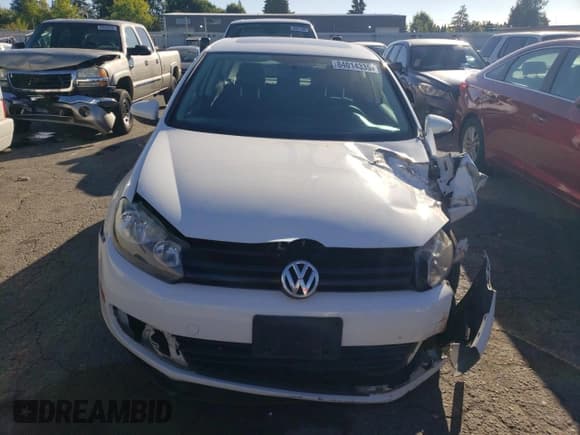 ✅ 2012 Volkswagen Golf • VIN: WVWBB7AJ6CW103640 • Lot: 84014335. Listed on Copart with 133,625 mi. Free auction sales archive from the USA and detailed vehicle history report at DreamBid. Image 5.