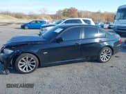 ✅ 2011 BMW 3 Series 328i • VIN: WBAPH5G59BNM75347 • Lot: 43593964. Wystawiony na IAAI z przebiegiem 154 226 mil. Bezpłatny archiwum sprzedaży aukcyjnych z USA i szczegółowy raport historii pojazdu na DreamBid. Zdjęcie 14.