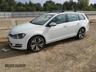 ✅ 2015 Volkswagen Golf SE • VIN: 3VWCA7AU3FM515890 • Lot: 82115675. Listed on Copart with 169,272 mi. Free auction sales archive from the USA and detailed vehicle history report at DreamBid. Image 1.