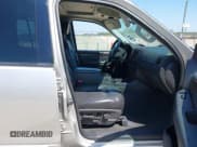 ✅ 2005 Ford Explorer • VIN: 1FMDU65K75UB54476 • Lot: 43184441. Wystawiony na IAAI z przebiegiem 147 135 mil. Bezpłatny archiwum sprzedaży aukcyjnych z USA i szczegółowy raport historii pojazdu na DreamBid. Zdjęcie 5.