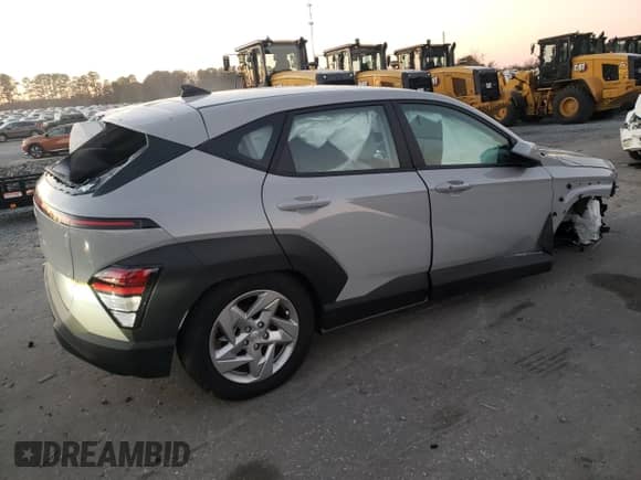 2024 Hyundai Kona SE with VIN KM8HA3AB2RU160352, listed as a Copart auction lot 82913854 with 3,147 mi miles and Salvage title. Bid and sale history available at DreamBid. Image 3.
