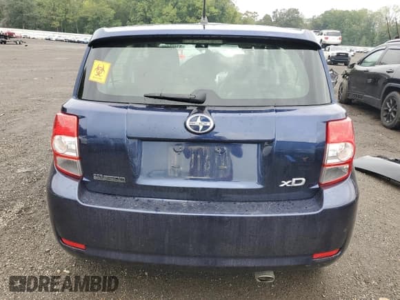 ✅ 2014 Scion xD • VIN: JTKKUPB42E1045067 • Lot: 81805985. Listed on Copart with 78,871 mi. Free auction sales archive from the USA and detailed vehicle history report at DreamBid. Image 6.