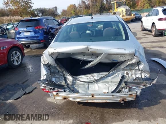 ✅ 2013 Nissan Versa S • VIN: 3N1CN7AP6DL848575 • Lot: 43636472. Wystawiony na IAAI z przebiegiem 139 787 mil. Bezpłatny archiwum sprzedaży aukcyjnych z USA i szczegółowy raport historii pojazdu na DreamBid. Zdjęcie 16.