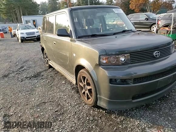 ✅ 2005 Scion xB • VIN: JTLKT334850193414 • Лот: 91899205. Опубликован ранее на Copart с пробегом 222 569 миль. Бесплатный доступ к архиву аукционных продаж из США и подробный отчёт об истории автомобиля на DreamBid. Изображение 14.