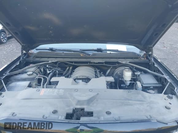 ✅ 2019 Chevrolet Silverado 1500 LT • VIN: 2GCVKPEC7K1217712 • Lot: 43382960. Wystawiony na IAAI z przebiegiem 84 088 mil. Bezpłatny archiwum sprzedaży aukcyjnych z USA i szczegółowy raport historii pojazdu na DreamBid. Zdjęcie 10.