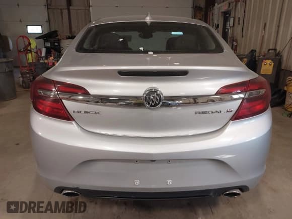 ✅ 2016 Buick Regal • VIN: 2G4GK5EX8G9104940 • Lot: 42974562. Listed on IAAI with 106,130 mi. Free auction sales archive from the USA and detailed vehicle history report at DreamBid. Image 16.