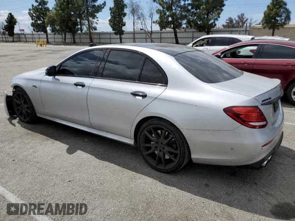 ✅ 2019 Mercedes-Benz E 53 AMG • VIN: WDDZF6BB6KA619132 • Lot: 50755365. Listed on Copart with 59,130 mi. Free auction sales archive from the USA and detailed vehicle history report at DreamBid. Image 2.