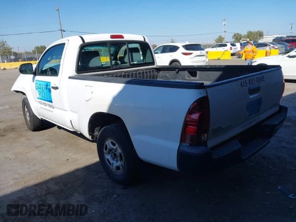 ✅ 2012 Toyota Tacoma • VIN: 5TFNX4CN2CX016826 • Lot: 43289199. Listed on IAAI with 203,043 mi. Free auction sales archive from the USA and detailed vehicle history report at DreamBid. Image 3.