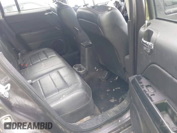 ✅ 2016 Jeep Patriot Latitude • VIN: 1C4NJRFB7GD639544 • Лот: 42516548. Опубликован ранее на IAAI с пробегом 123 180 миль. Бесплатный доступ к архиву аукционных продаж из США и подробный отчёт об истории автомобиля на DreamBid. Изображение 8.