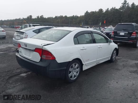 ✅ 2008 Honda Civic LX • VIN: 2HGFA16528H306545 • Lot: 43360677. Listed on IAAI with 152,118 mi. Free auction sales archive from the USA and detailed vehicle history report at DreamBid. Image 4.