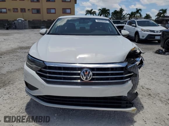 ✅ 2021 Volkswagen Jetta S • VIN: 3VWC57BU6MM014640 • Lot: 68660345. Wystawiony na Copart z przebiegiem 182 469 mil. Bezpłatny archiwum sprzedaży aukcyjnych z USA i szczegółowy raport historii pojazdu na DreamBid. Zdjęcie 5.