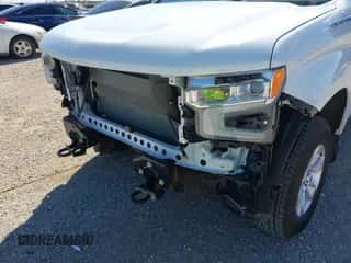 2026 Chevrolet Silverado 1500 LT с VIN 2GCUKDED0T1103426, выставлен на аукционе IAAI как лот 43529400 с пробегом 5 438 миль миль и . История ставок и продаж доступна на DreamBid. Изображение 6.