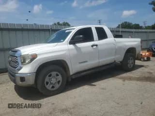 ✅ 2018 Toyota Tundra SR • VIN: 5TFRM5F12JX128953 • Lot: 61394085. Listed on Copart with 119,613 mi. Free auction sales archive from the USA and detailed vehicle history report at DreamBid. Image 1.