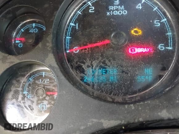 ✅ 2011 Chevrolet Silverado 1500 LTZ • VIN: 3GCPKTE34BG201041 • Lot: 43691008. Wystawiony na IAAI z przebiegiem 246 125 mil. Bezpłatny archiwum sprzedaży aukcyjnych z USA i szczegółowy raport historii pojazdu na DreamBid. Zdjęcie 7.