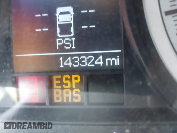 ✅ 2010 Dodge 1500 Sport • VIN: 1D7RV1CT1AS140168 • Lot: 42087902. Wystawiony na IAAI z przebiegiem 143 324 mil. Bezpłatny archiwum sprzedaży aukcyjnych z USA i szczegółowy raport historii pojazdu na DreamBid. Zdjęcie 15.