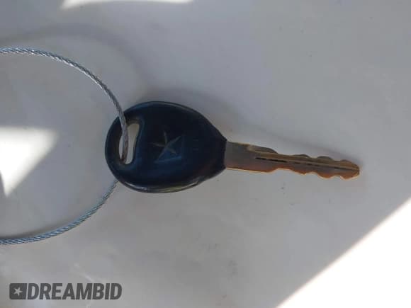 ✅ 1998 Chrysler Town & Country LXi • VIN: 1C4GP64L3WB609470 • Lot: 42956541. Wystawiony na IAAI z przebiegiem 197 708 mil. Bezpłatny archiwum sprzedaży aukcyjnych z USA i szczegółowy raport historii pojazdu na DreamBid. Zdjęcie 11.