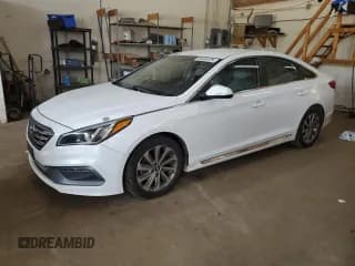 ✅ 2016 Hyundai Sonata Sport • VIN: 5NPE34AF8GH288385 • Лот: 84456125. Опубликован ранее на Copart с пробегом 142 120 миль. Бесплатный доступ к архиву аукционных продаж из США и подробный отчёт об истории автомобиля на DreamBid. Изображение 1.