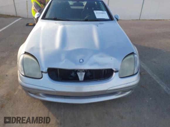 ✅ 2001 Mercedes-Benz SLK 230 Kompressor • VIN: WDBKK49F71F187400 • Lot: 41234092. Listed on IAAI with 168,219 mi. Free auction sales archive from the USA and detailed vehicle history report at DreamBid. Image 6.