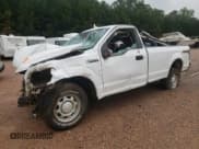 ✅ 2016 Ford F-150 XL • VIN: 1FTMF1E83GKD37040 • Lot: 62054015. Wystawiony na Copart z przebiegiem Nie podano. Bezpłatny archiwum sprzedaży aukcyjnych z USA i szczegółowy raport historii pojazdu na DreamBid. Zdjęcie 1.